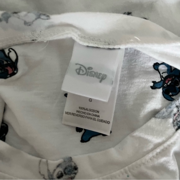 Lilo & STITCH Jrs sz L White Short Sleeve Crop Tshirt Tee AOP - Picture 7 of 8